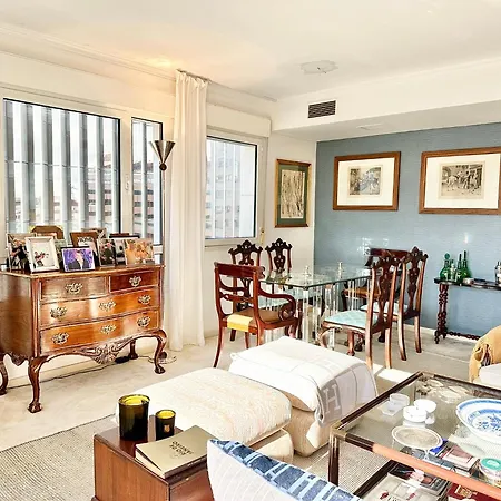 Golden Light Appartement *